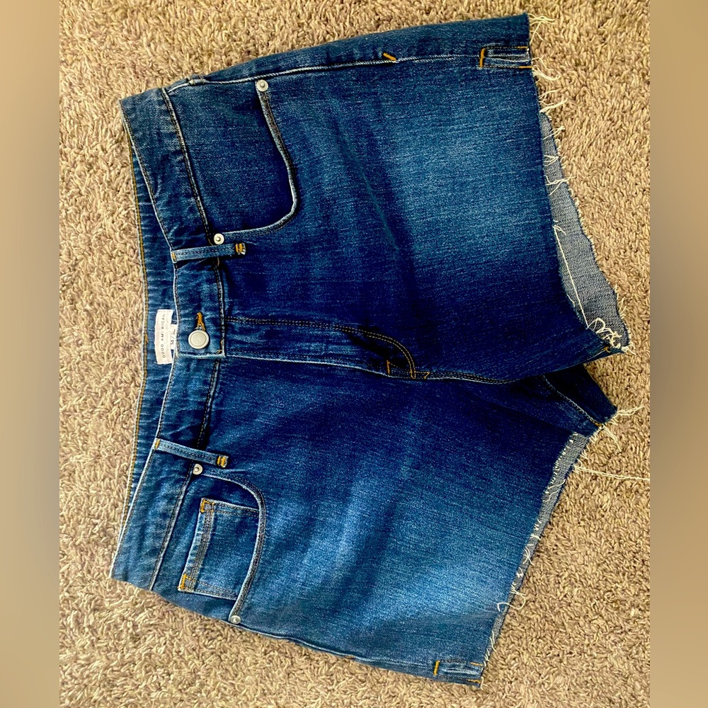 Good American denim shorts